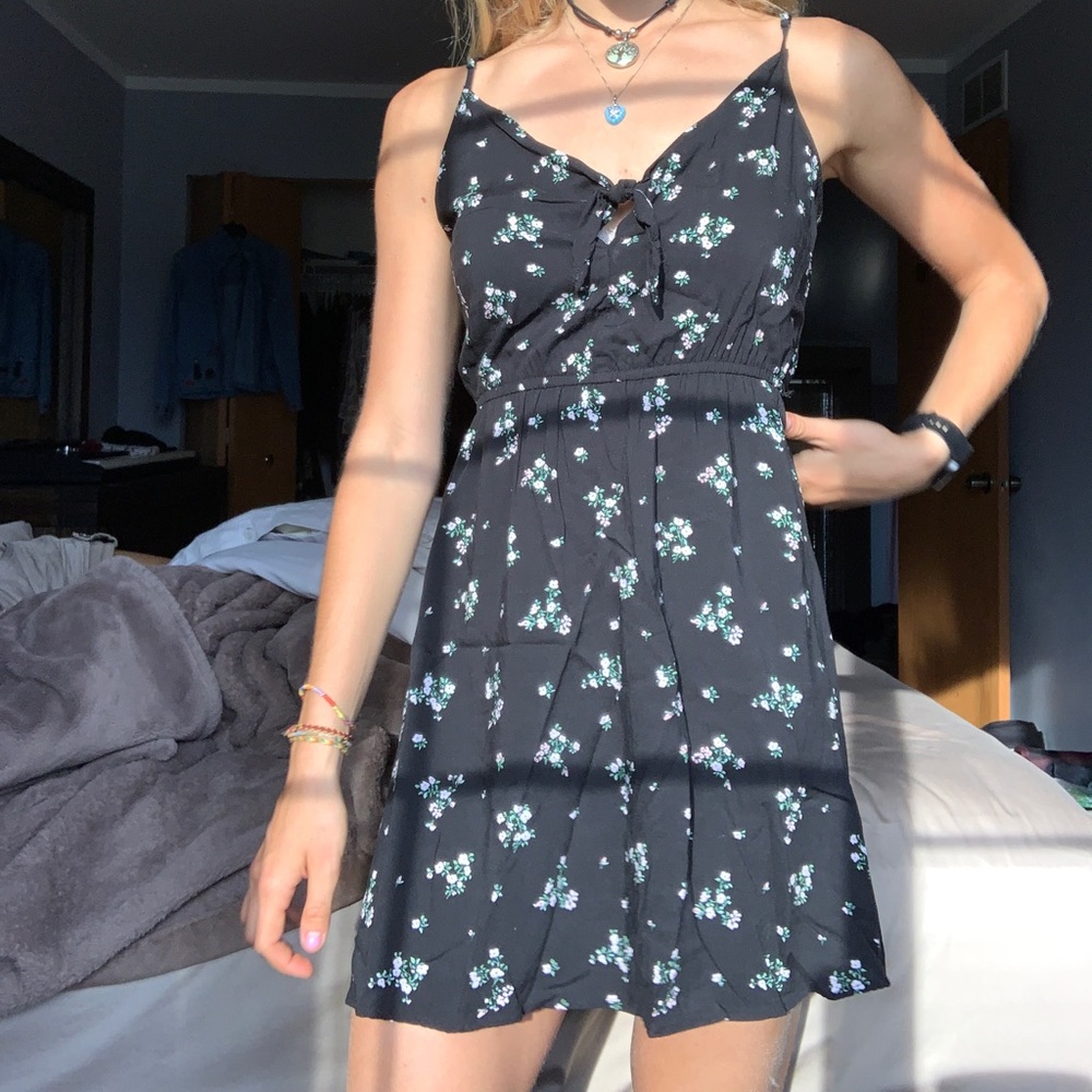 Black Floral H&M Dress